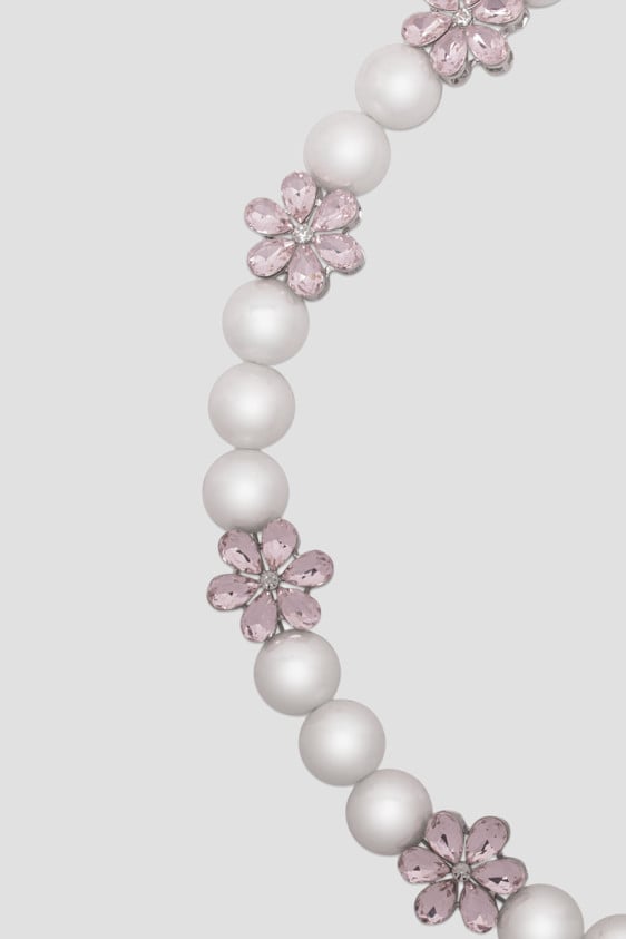 Flowers And Pearls Necklace