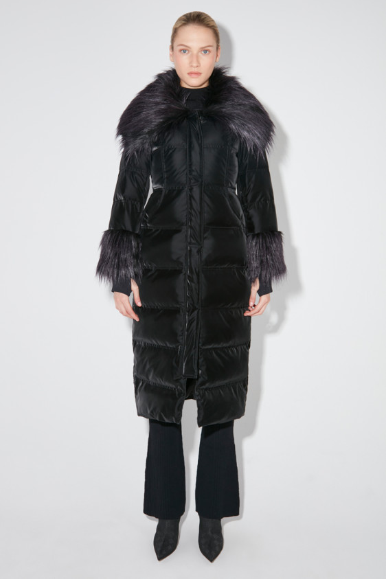 Velvet Latex Puffer Coat With Fur Black