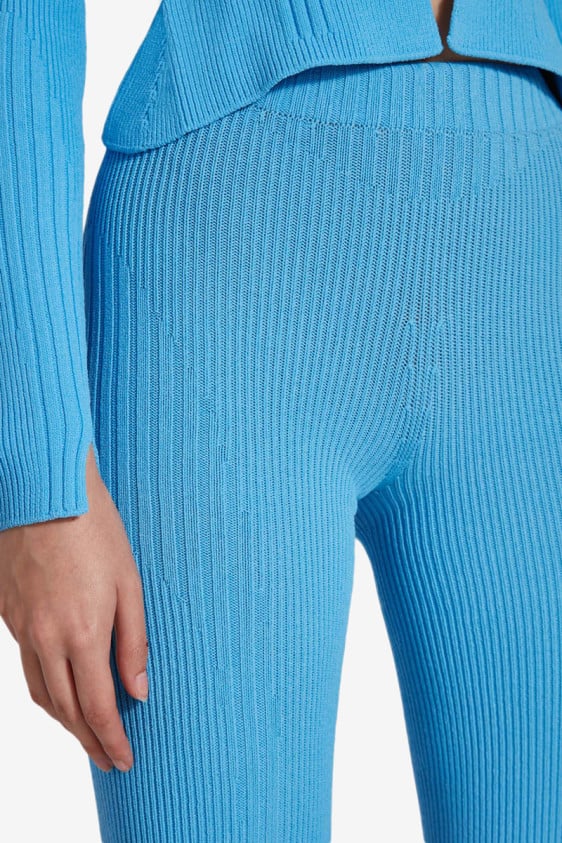 Knitted Seamless Flared High Waisted Pants Blue