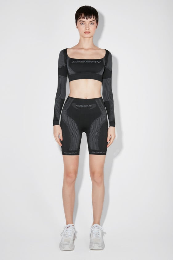 Sport Longsleeve Cropped Square Shaped Muted Black